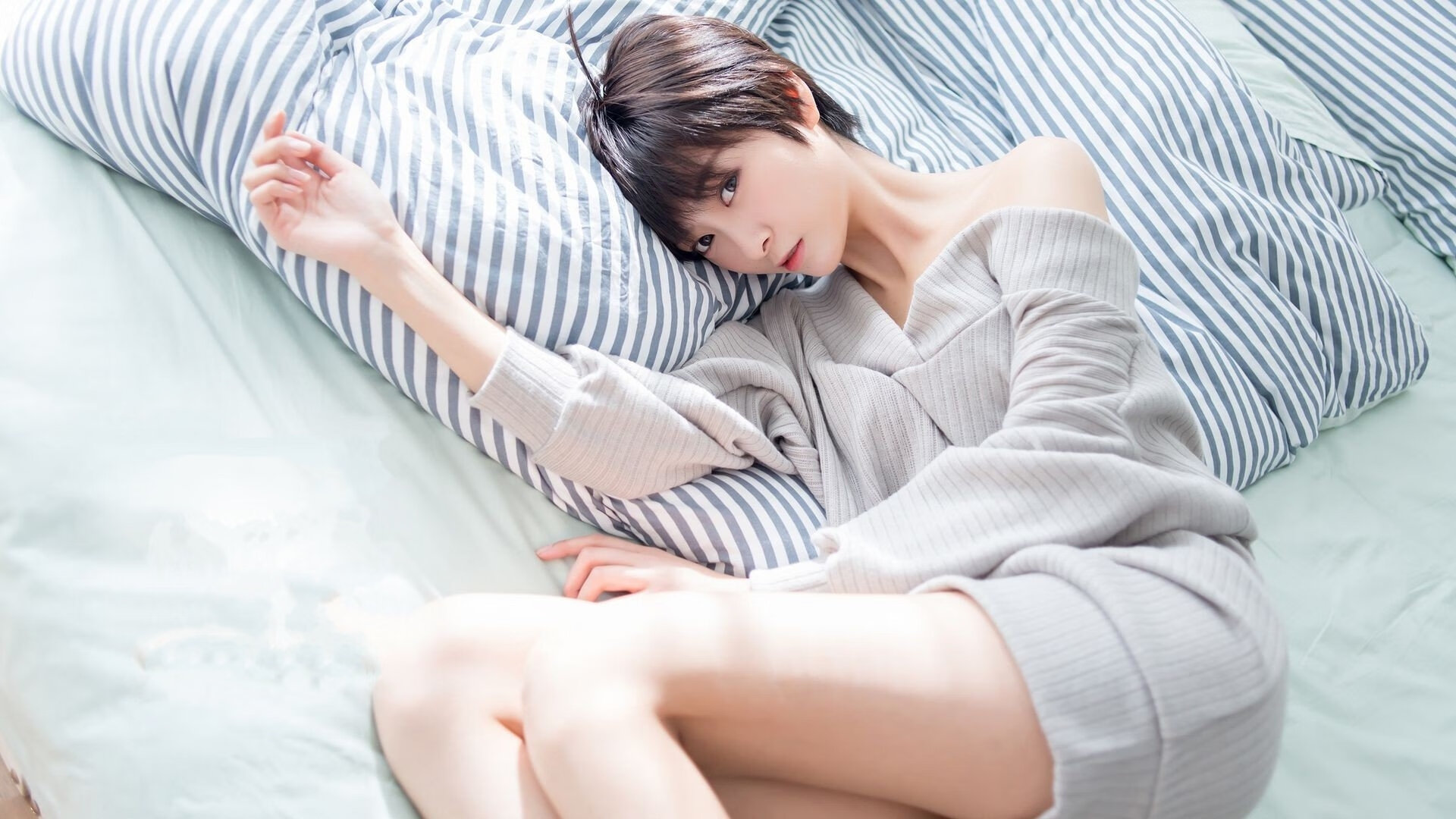 皇家马德里主场长胜,卫冕之路无限风光,皇家马德里出场视频